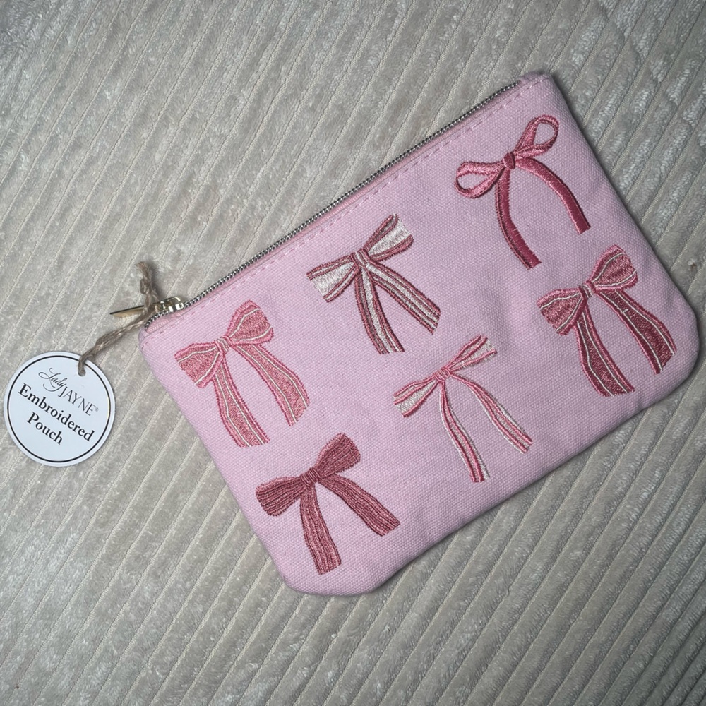 ๐๐ Boho Pink Bow Pouch NWT - Picture 1 of 5